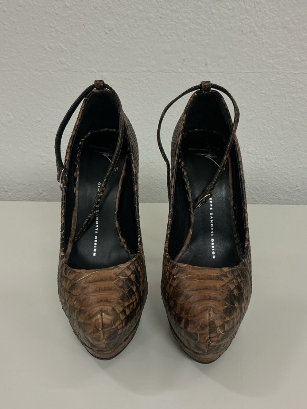 Giuseppe Zanotti Snakeskin Print Heels - Picture 2 of 6